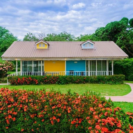 Bo Tree Cottage On The River Mukdahan Eksteriør billede