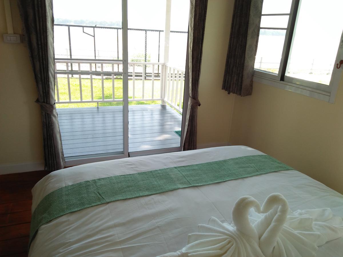 Bo Tree Cottage On The River Mukdahan Eksteriør billede