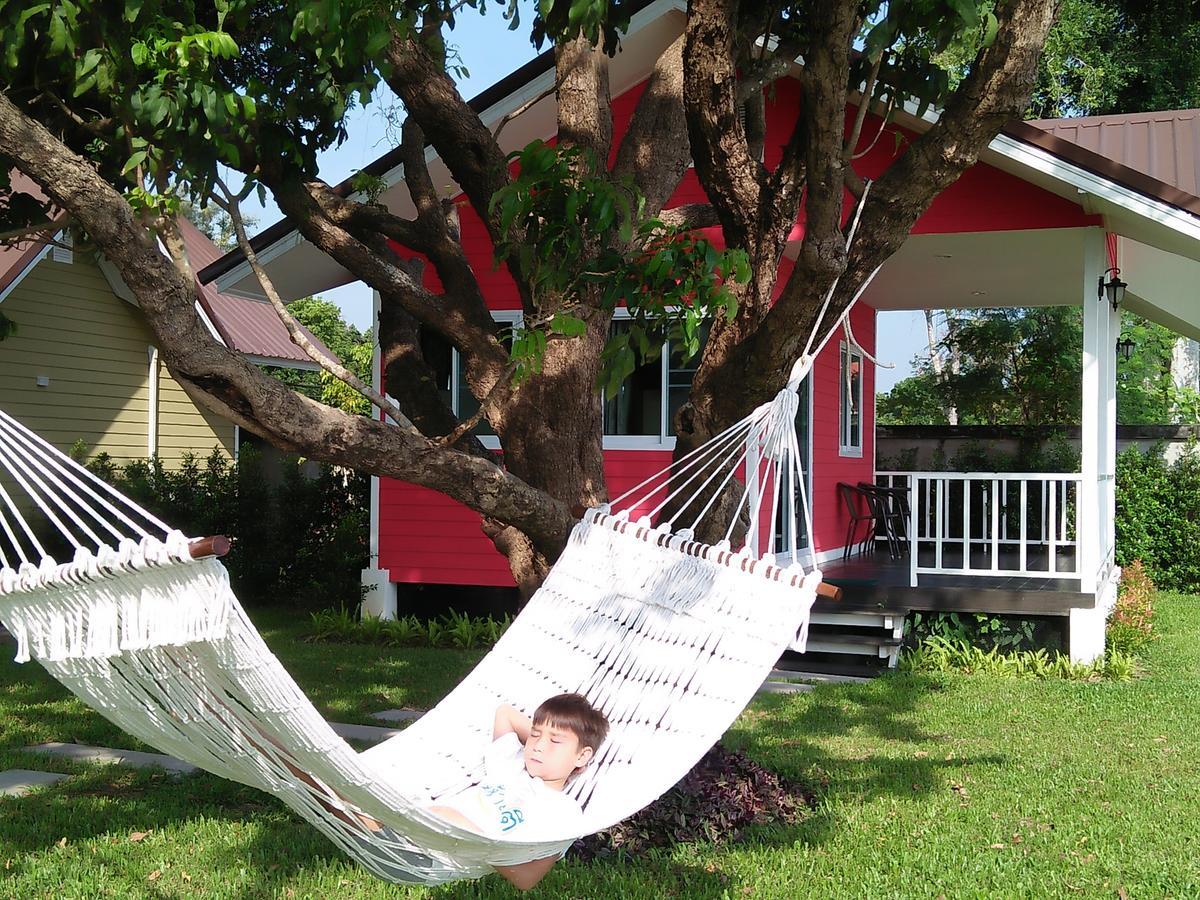 Bo Tree Cottage On The River Mukdahan Eksteriør billede