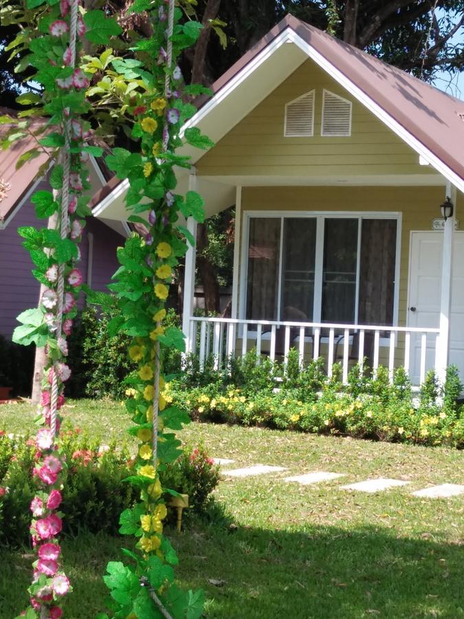 Bo Tree Cottage On The River Mukdahan Eksteriør billede